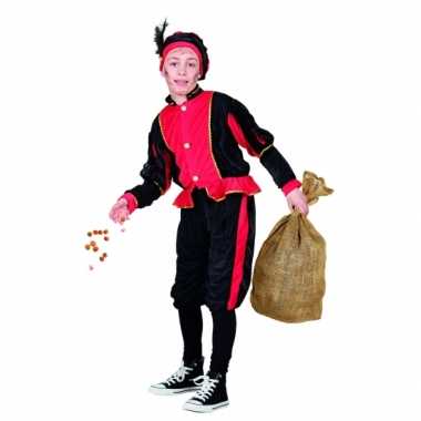 Compleet rood pieten foute kleding voor kinderen