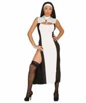 Foute sexy nonnen jurkje zwart wit kleding