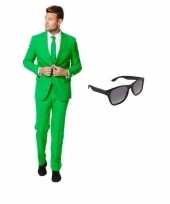 Groen heren foute kleding maat 50 l met gratis zonnebril